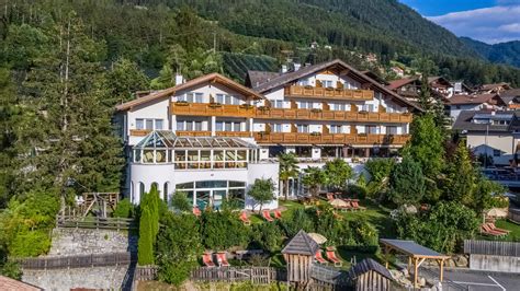 hotel gutenberg schenna|gutenberg family hotel.